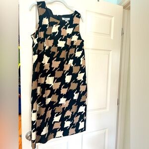 Kasper Size 14 Black, Brown Geometrical Fully Lined